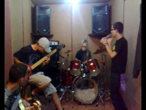 SYSTEM OF A DOWN - TOXICITY (COVER 3RWLF)