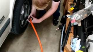 Volvo 740: Front Brake Pad Change DIY
