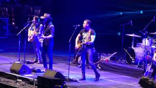 Brothers Osborne - &#39;21 Summer&#39; (C2C 2017, London)