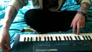 Video thumbnail for Yamaha Portasound PSS-450, circuit bent and grimy. by Circuit Ben