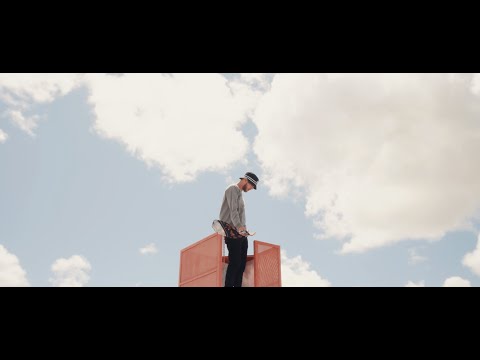 Rouge Carmin - Pluie dans le ciel