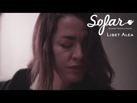 Liset Alea - Serenade For Dogs and Mermaids | Sofar Paris