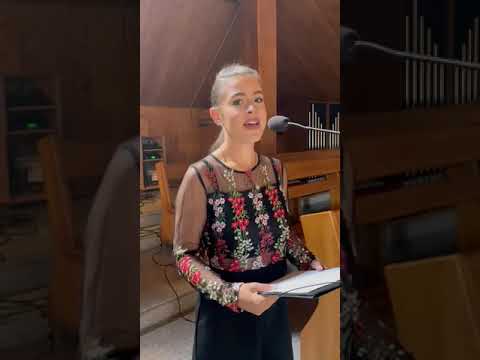 GDY SIĘ ŁĄCZĄ RĘCE /SERCA DWA..p.Zosia SYDOR na ślubie na Woli Justowskj z mym akompaniamentem 3 09