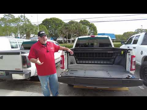 Roll n Lock Cargo Manager review with Chris from C&H Auto Accessories