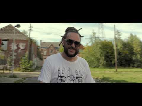 DEUX13 "Dans l'ombre"