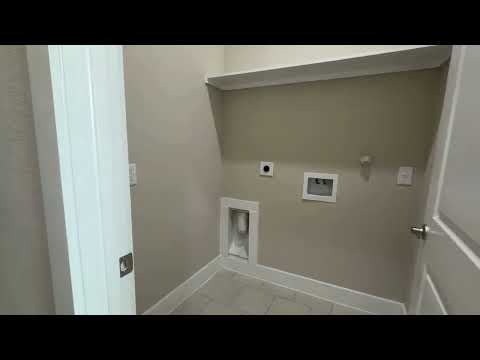 Luxury 3/2.5 Townhome property video