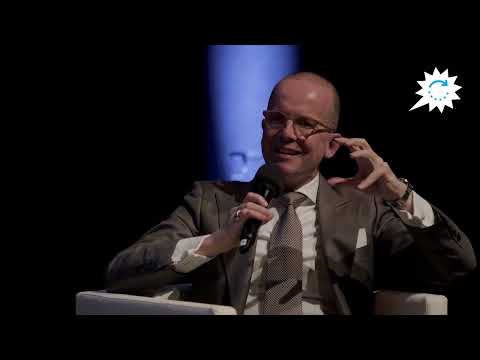 Panel: No end in sight for the EU’s democracy crisis?