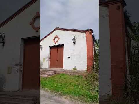 Escuela Alberdi. Oro Verde. Dpto. Parana. Entre Rios. 01