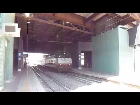 E444.058 sull' IC 583 Milano Centrale - Napoli Centrale, in partenza da Roma Tiburtina