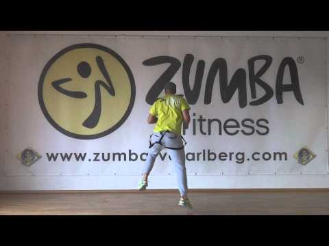 MENEANDO LA CINTURA MR.SAIK CHINO STYLE