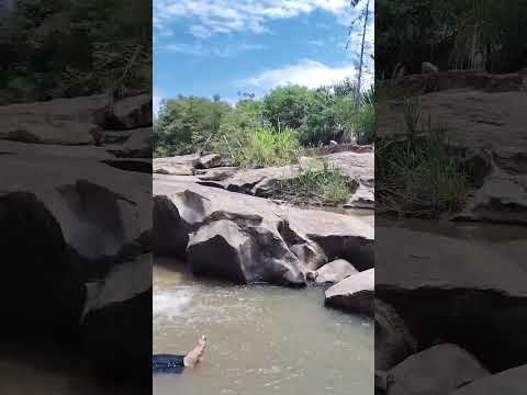 Cachoeira de Idelfonso em curral de Dentro Minas gerais