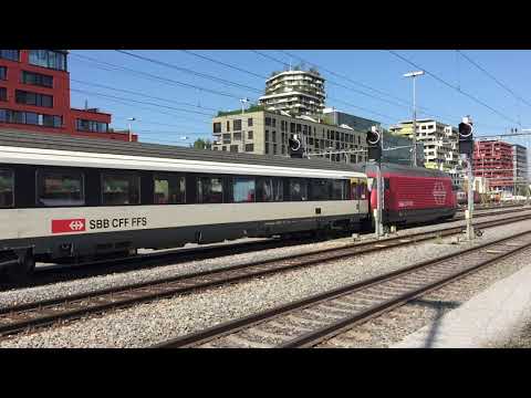 Züge Rotkreuz, Trains Rotkreuz, IC2 Zürich - Lugano in Rotkreuz