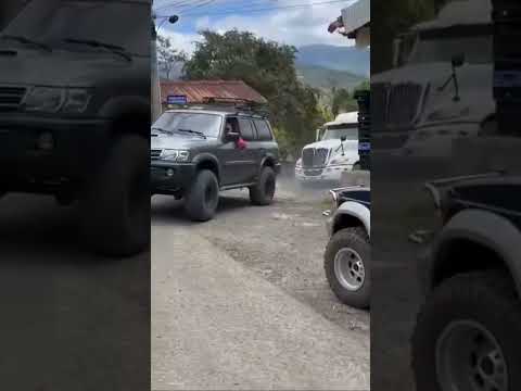 Nissan Patrol remolcando una mula en Santa Fe de Veraguas | Pasión Off-Road 4x4 #shorts