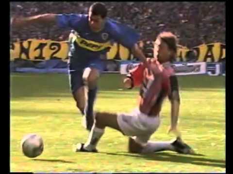 Fecha 4: Boca 2 - Chacarita 0 - Apertura 2003