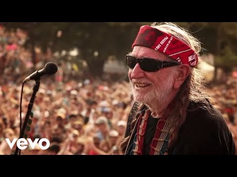 Willie Nelson - Roll Me Up and Smoke Me When I Die (Live Version)