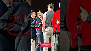 Download lagu Chris Evans & Ana de Armas Reunite with Sparkling Smiles and Effortless Chemistry on the Red Carpet mp3