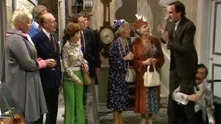 Fa-fa-fa-fire! - Fawlty Towers - BBC