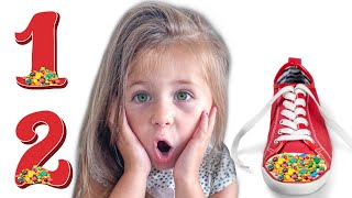 Preschool Learning Songs | One Two Buckle My Shoe - The Magic Numbers Song