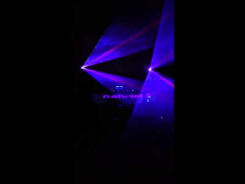 Blur vs deadmau5 - Professional Song 2 Griefers (Gabriel & Dresden Mashup) @ Ruby Skye