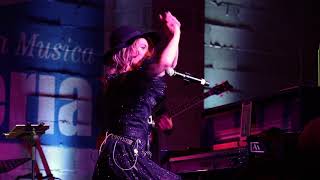 L' AURA live "LA MECCANICA DEL CUORE"