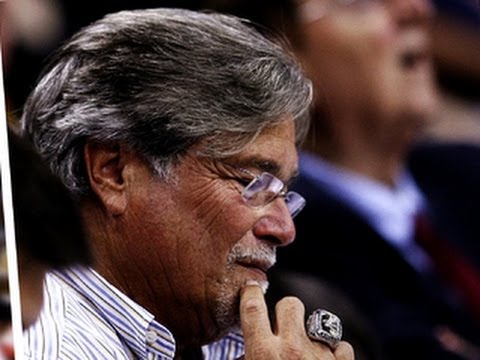 Carnival's CEO Micky Arison steps aside