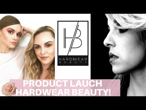 IT IS FINALLY HERE!!! || HARDWEAR BEAUTY Brushes Roll- Elle Leary Artistry