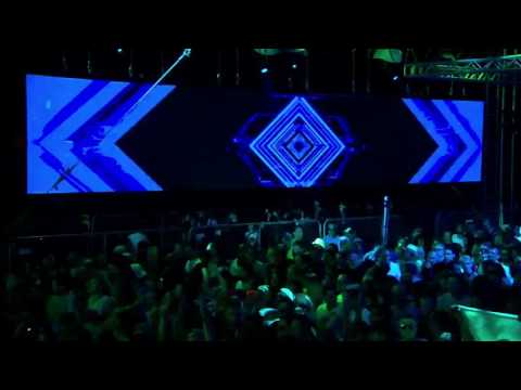 Carl Cox Ultra Europe 2016 playing DJ Jock-Old Tape Stories
