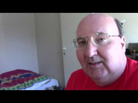 MongoTV_2462 - Min Aftensmad - Medisterpølse Med Karryris og Ketchup