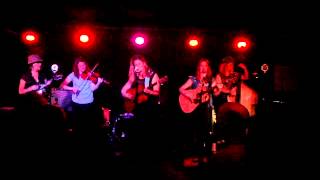 Della Mae NYC 6/9/2014 Heaven's Gate