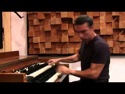 Derek Sherinian - Exploring The Hammond Organ (Part 1)
