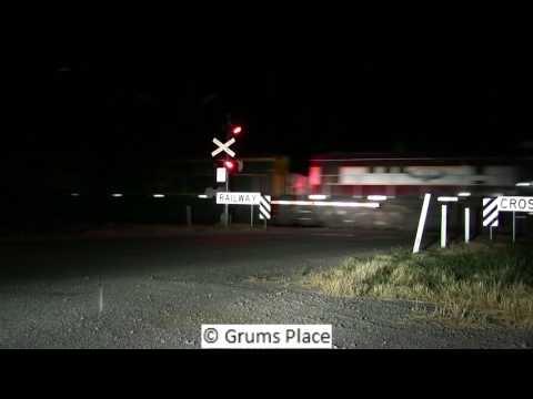 Train 3960, QBX02, QBX03, 872, 4814 & 4836 part 2 of 2