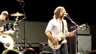 Minus the Bear - Throwin&#39; Shapes (Live) HD