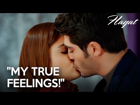Heart-stealing kiss from Murat! | Hayat - English Subtitle