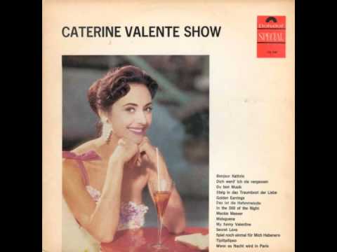 download lagu mp3 mp4 Caterina Valente Dich Werd Ich Nie Vergessen, download lagu Caterina Valente Dich Werd Ich Nie Vergessen gratis, unduh video klip Caterina Valente Dich Werd Ich Nie Vergessen