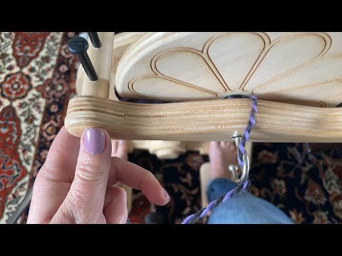 Spinning trouble shooting for wrapped up yarn while two plying