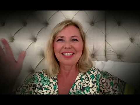 Kabarettistin Simone Solga: Vielfalt bis zum Anschlag