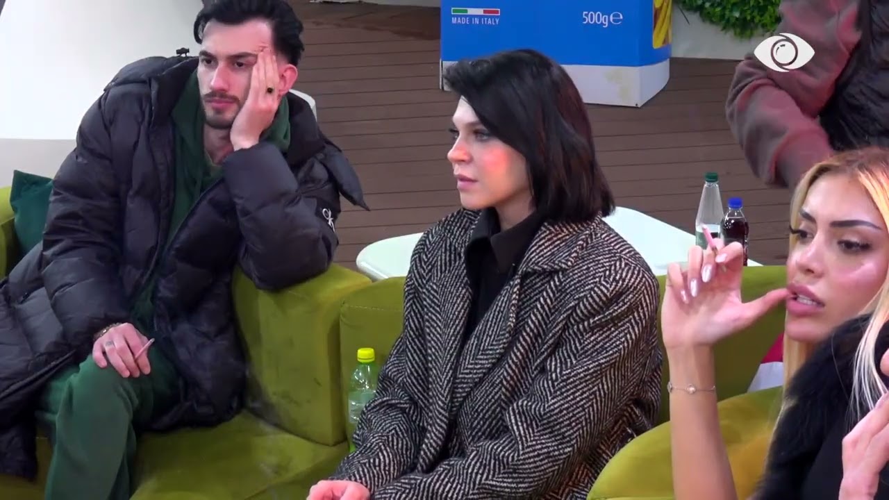 Ju doni të hapni debat mes Selinit dhe mua që Selin të mos më.../Miri-Angelos: Ikni o klasa e dytë