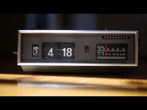 Panasonic Flip Clock Vintage Radio RC 7021
