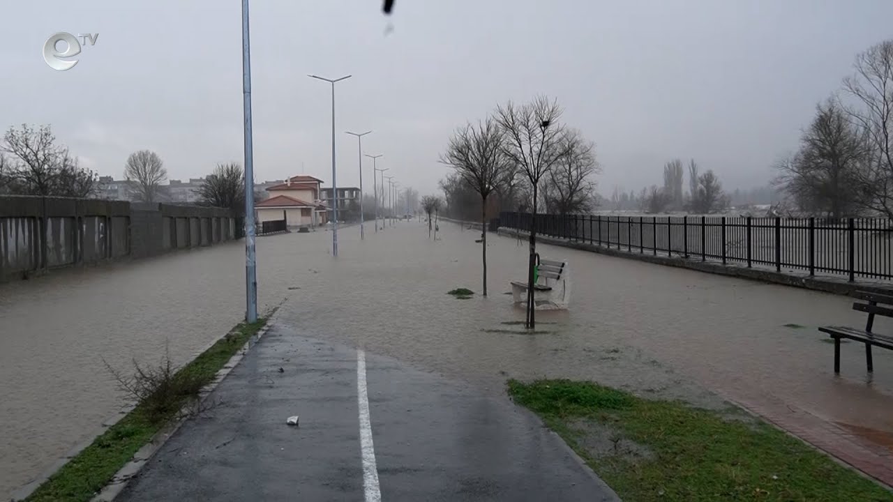 Обявиха частично бедствено положение в община Крумовград, река Крумовица излезе от коритото си