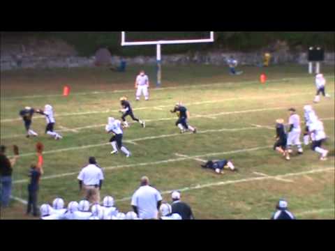 Zac Warden passes to Jaden and Druw