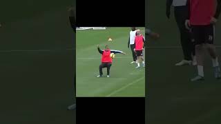 Download lagu Robinho training skill and entertainment . #robinho #footballer #brazilian mp3