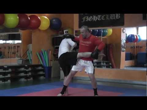 KTSF #3 04 Sanda-Wurftechnik nach gefangenen Frontkick III. - Kampfschule Sugambrer Fightclub