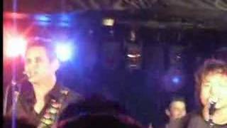 THE RUBINOOS - Hurts Too Much