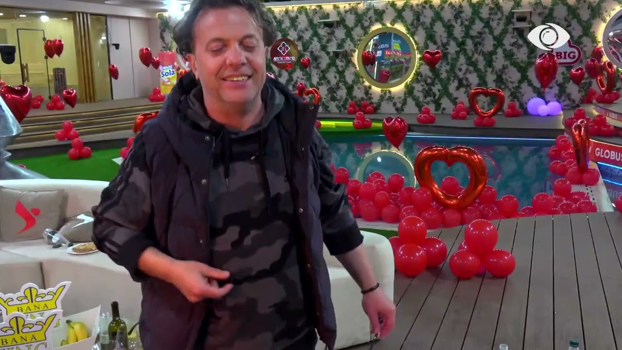 Momente gazmore në shtëpi/ Laerti, një version të ri të këngëve për fëmijë