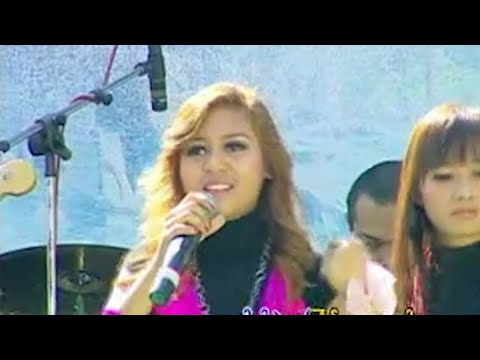 အိမ့်ချစ် - ငါ့ရဲ့သင်္ကြန်နေ့များ [Official MV]