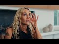 Miley Cyrus REVEALS The TRUTH About Flowers