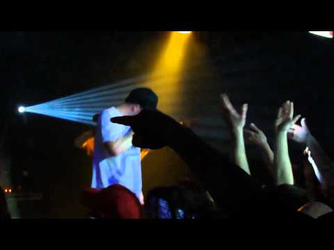 STRAIGHT- Reprezent live (audio STRAIGHT feat Efko z Pio Squad)