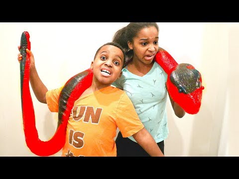 GIANT GUMMY SNAKE vs Shiloh and Shasha - Gummy Food vs Real Food Challenge - Onyx Kids