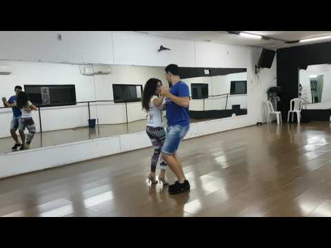 Ó do Forró - Começaram a Gritar - Ingrid Van de Riet e Axel Thomé