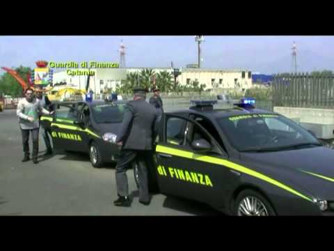 GDF PRATO: ARRESTATI TRE IMPRENDITORI CINESI E DUE PRATESI